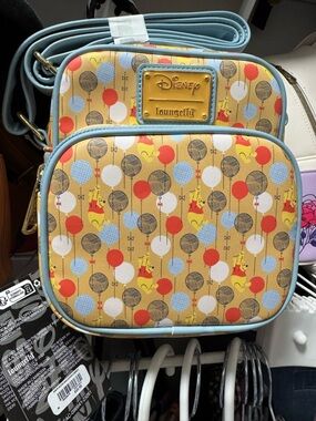 NWT- Disney x Loungefly Winnie the Pooh Kids Crossbody Bag